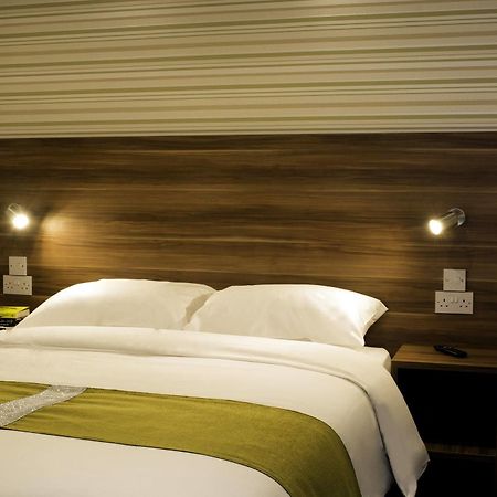 Helix Hotel Grangemouth Buitenkant foto