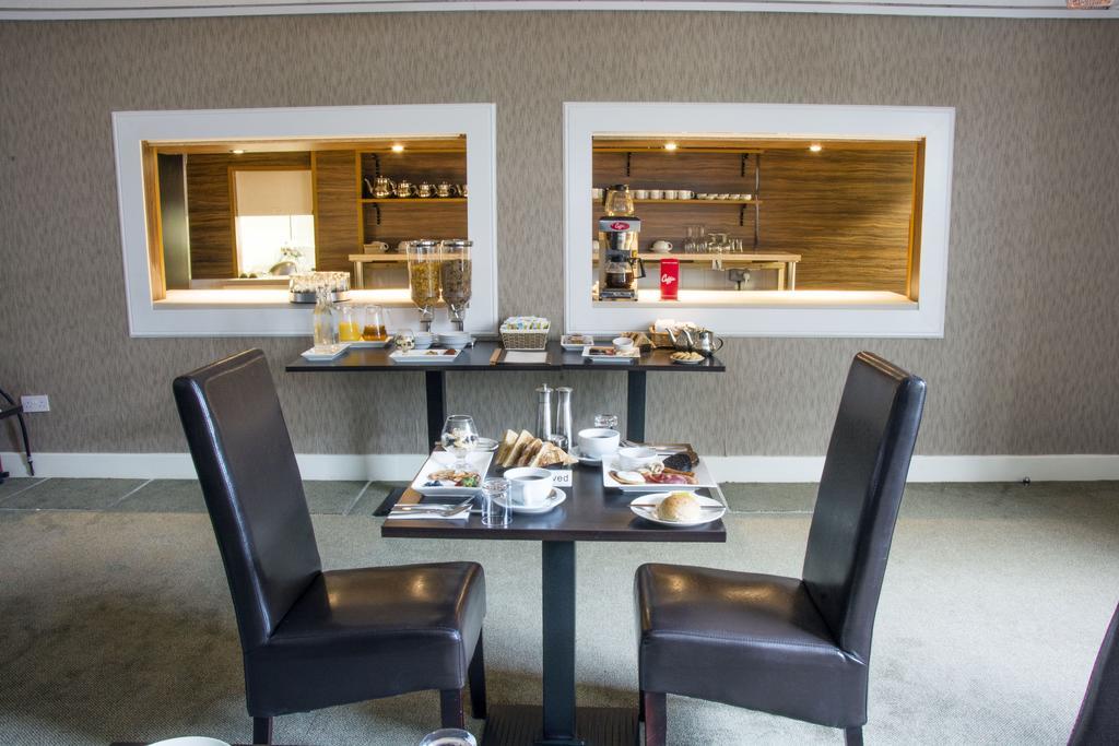 Helix Hotel Grangemouth Buitenkant foto