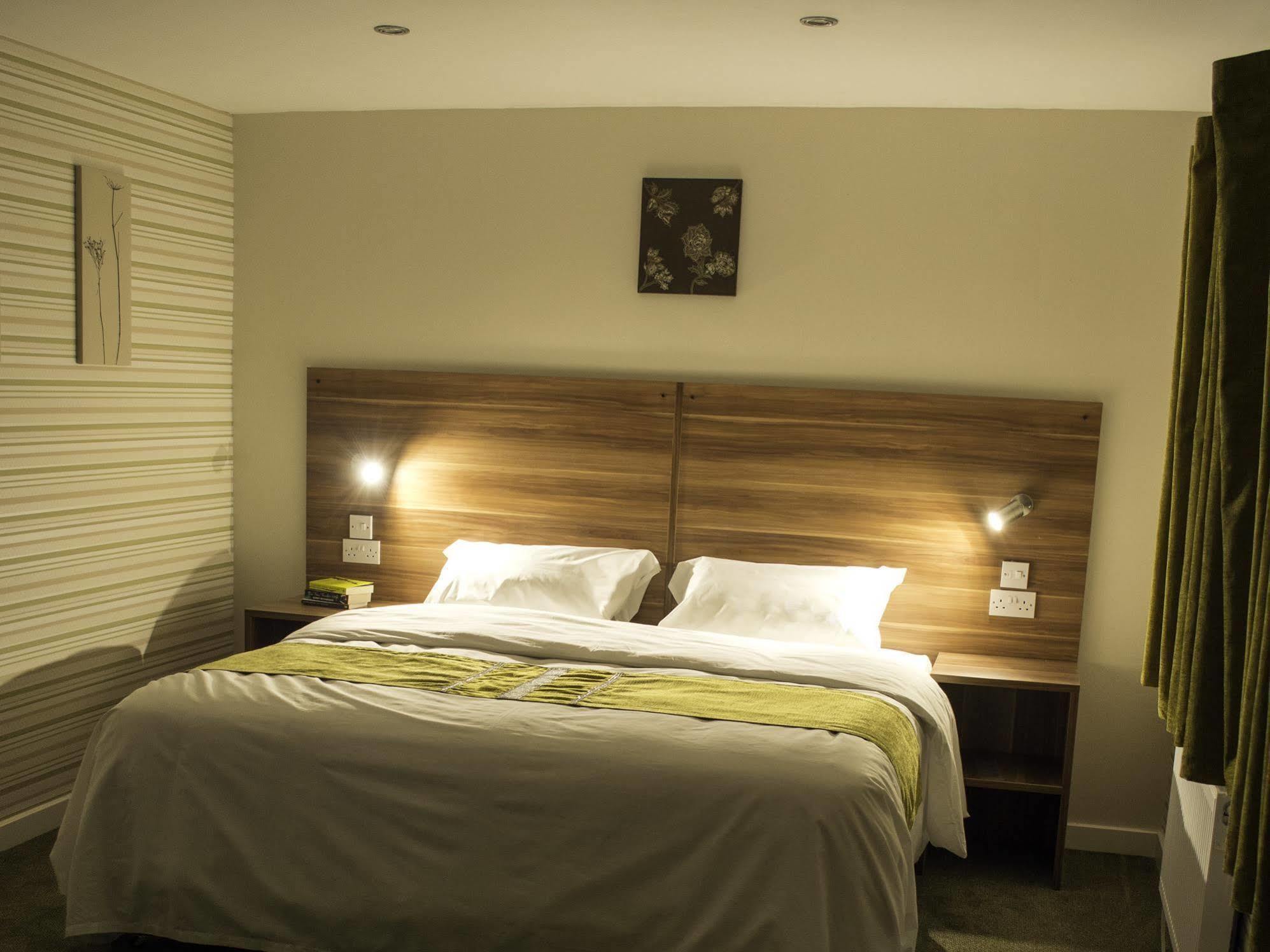 Helix Hotel Grangemouth Buitenkant foto